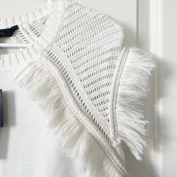 BCBGMAXAZRIA off white Gardenia fringe knit top xxs - Picture 4 of 5